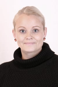 Neel Hastoft Carlsen, Gemeindesekretärin
