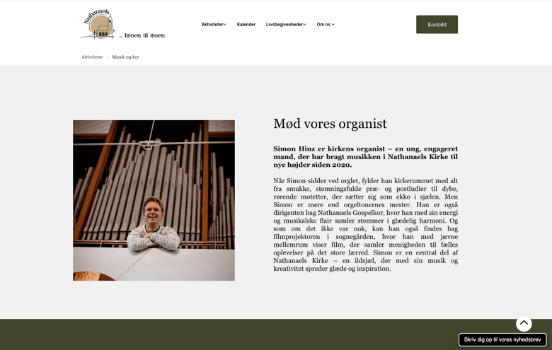 Skærmbillede af kirkens organist